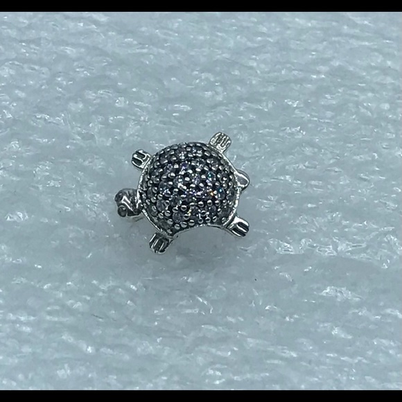 Pandora,”Pave Sea Turtle” Silver Charm (S925 ALE) #791538CZ A96-8 - Picture 4 of 4